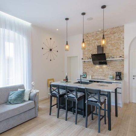 Arcus Apartment With Beautiful Terrace Сплит Экстерьер фото